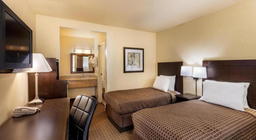 Lemon Heights Inn Tustin Esterno foto