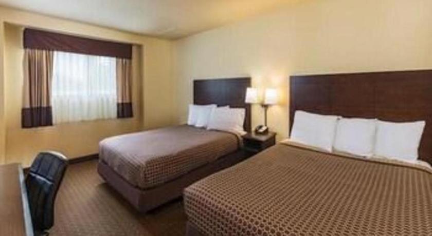 Lemon Heights Inn Tustin Esterno foto