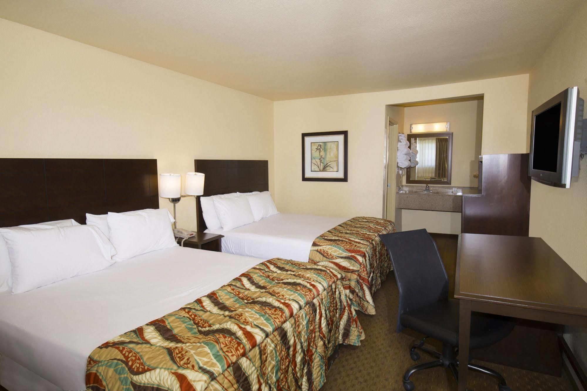 Lemon Heights Inn Tustin Esterno foto
