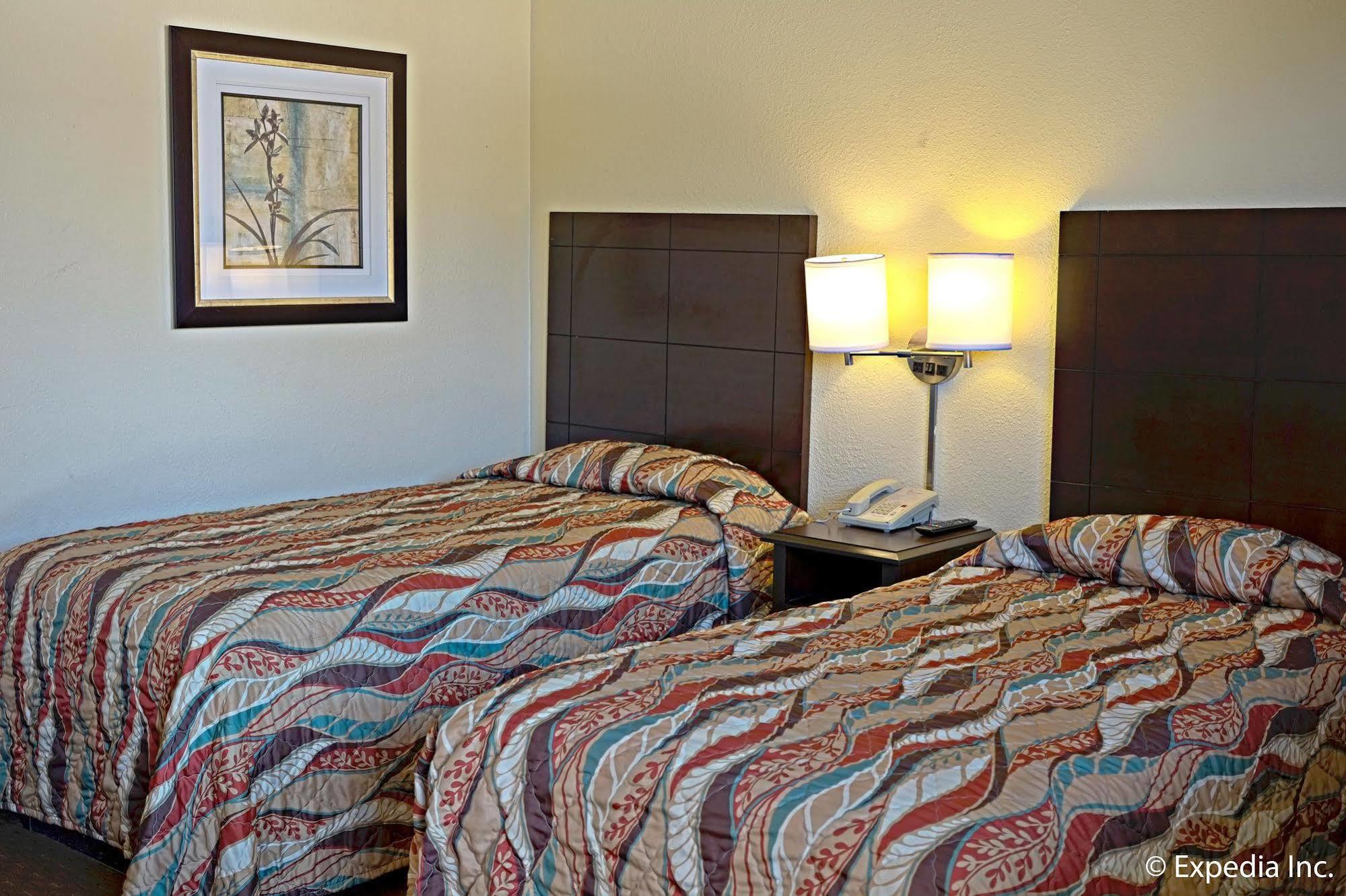 Lemon Heights Inn Tustin Esterno foto